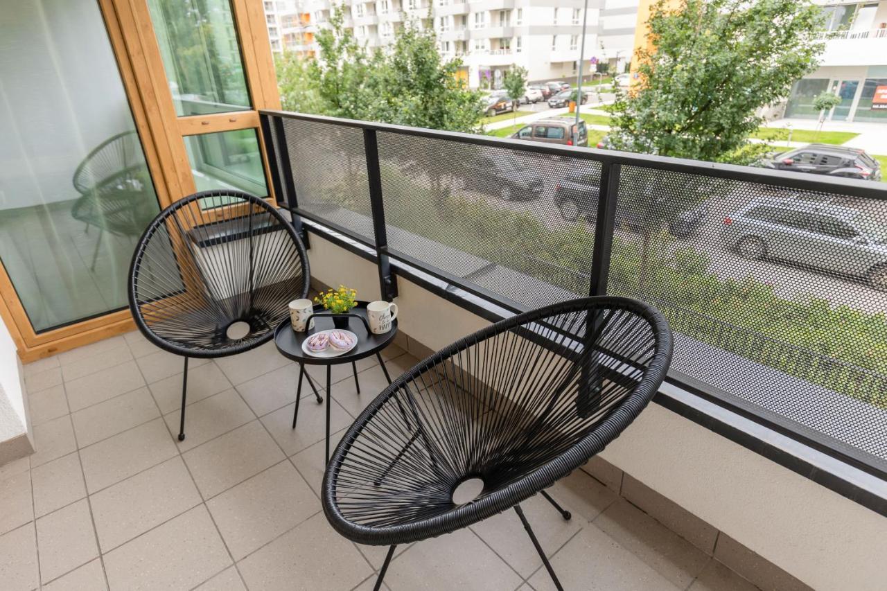 Modern Apartment With Balcony Mokotow Business Centre By Noclegi Renters Varşovia Exterior foto